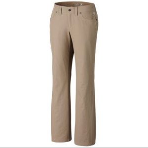 NWOT Mountain Hardwear LaStrada Tech Pants